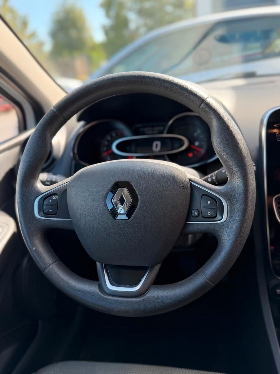 Renault Clio TCe 100 CV