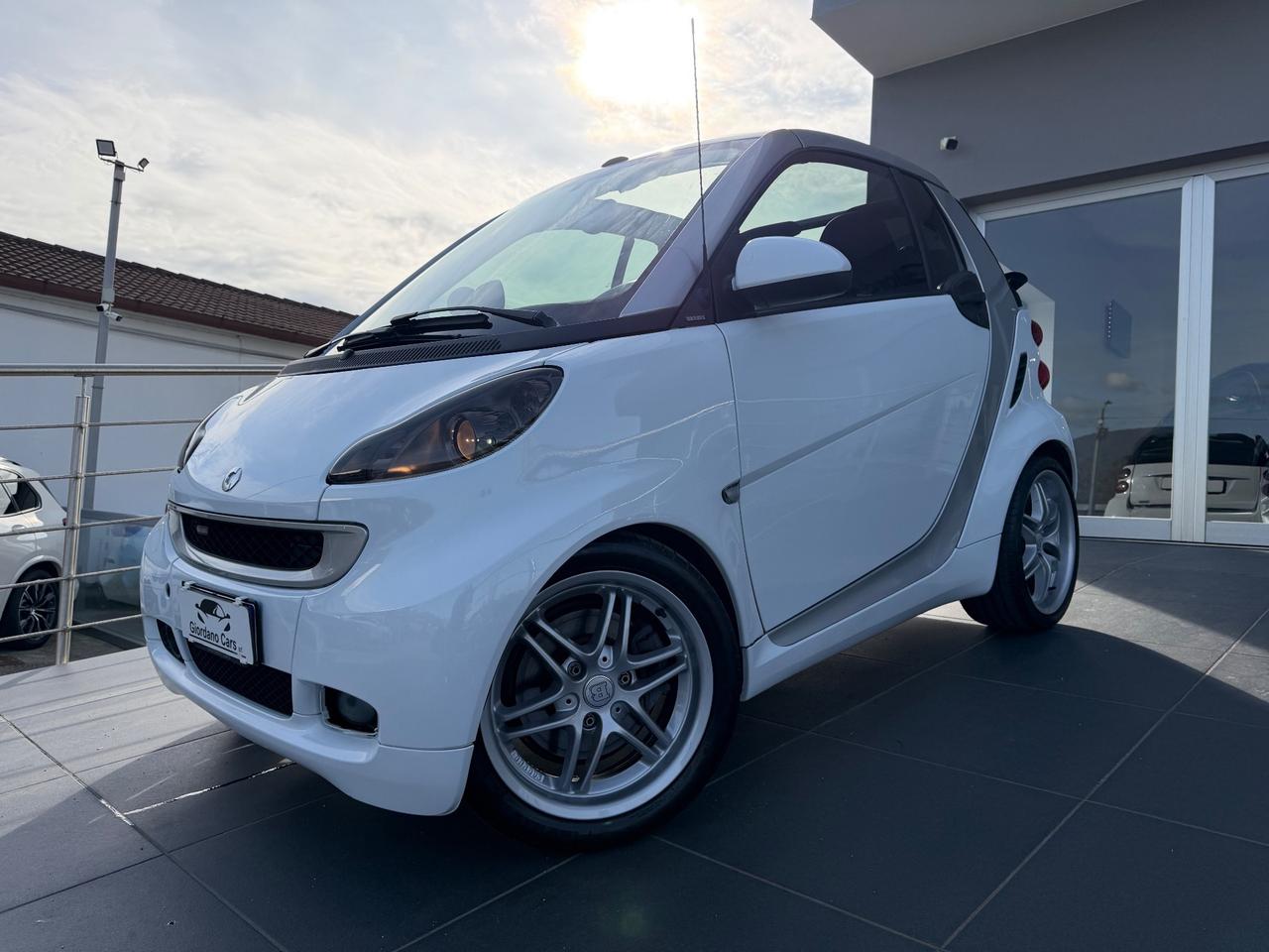 Smart ForTwo 1000 72 kW cabrio BRABUS 102cv