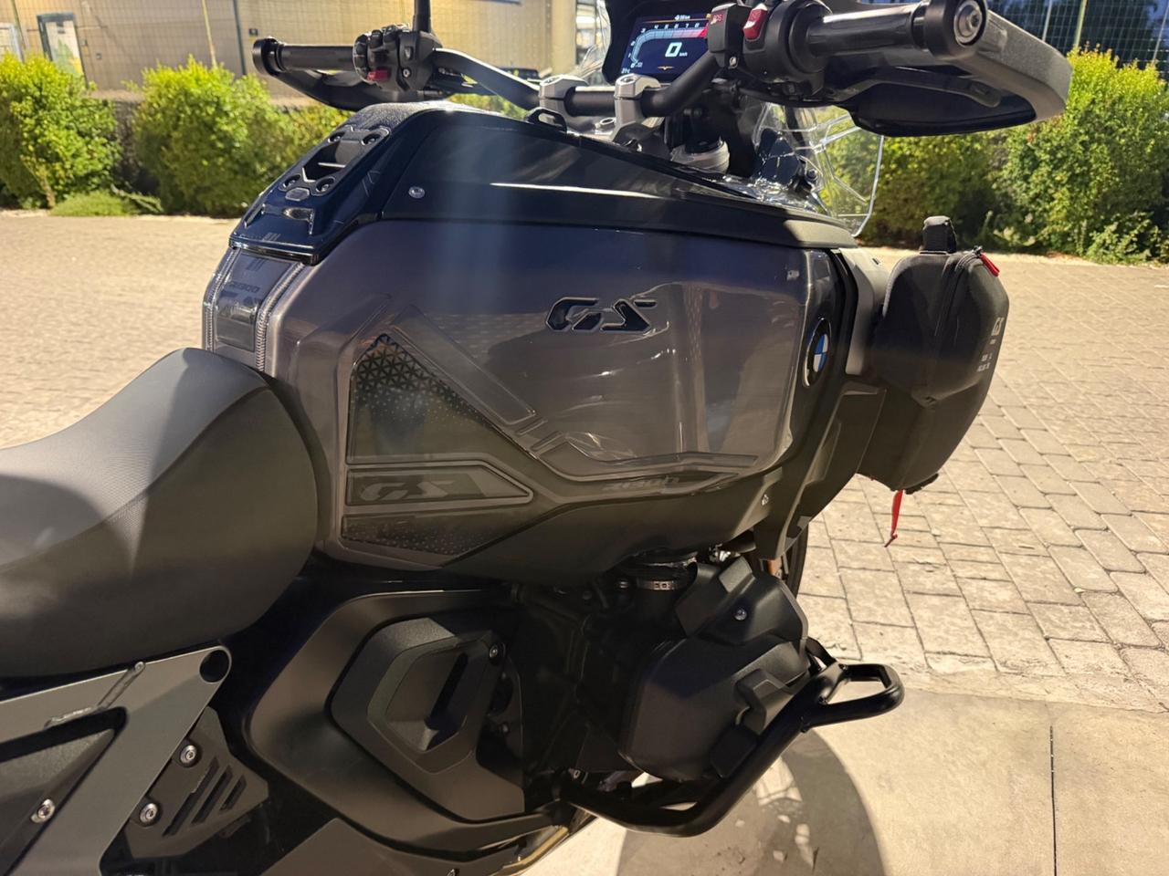 Bmw R 1300 GS Adventure Triple Black my2