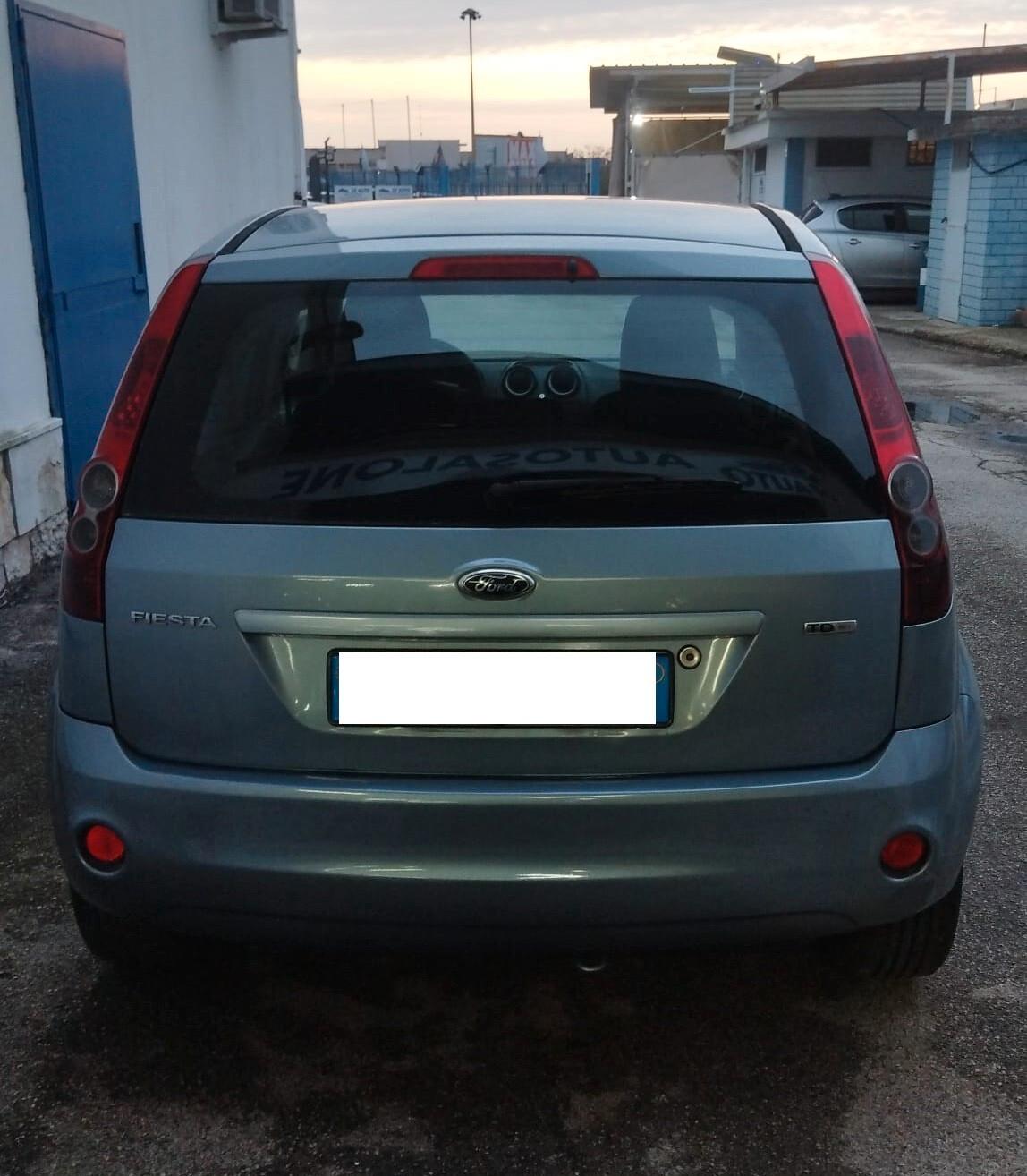 Ford Fiesta 1.4 TDCi 5p. Ghia