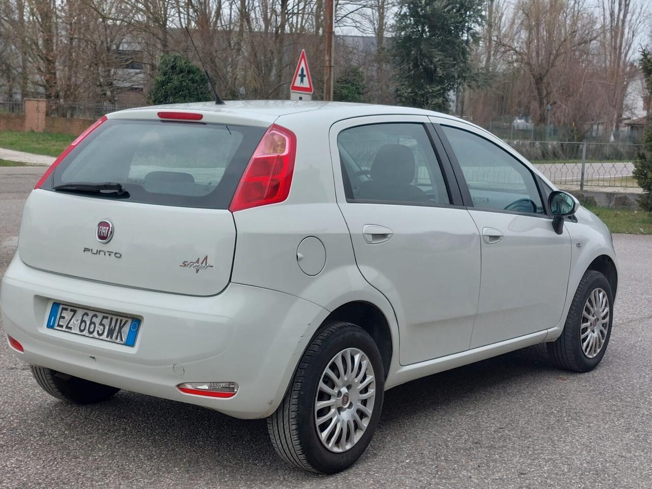 Fiat Punto 1.4 8V 5 porte Natural Power Lounge