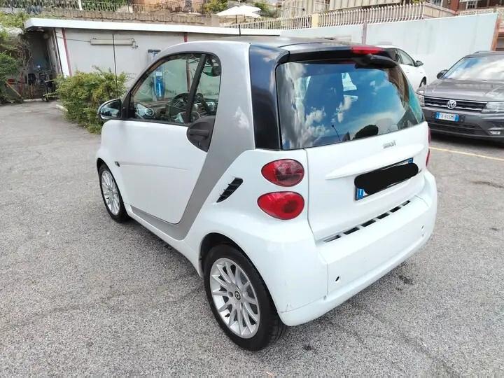 Smart ForTwo 1000 52 kW coupé passion