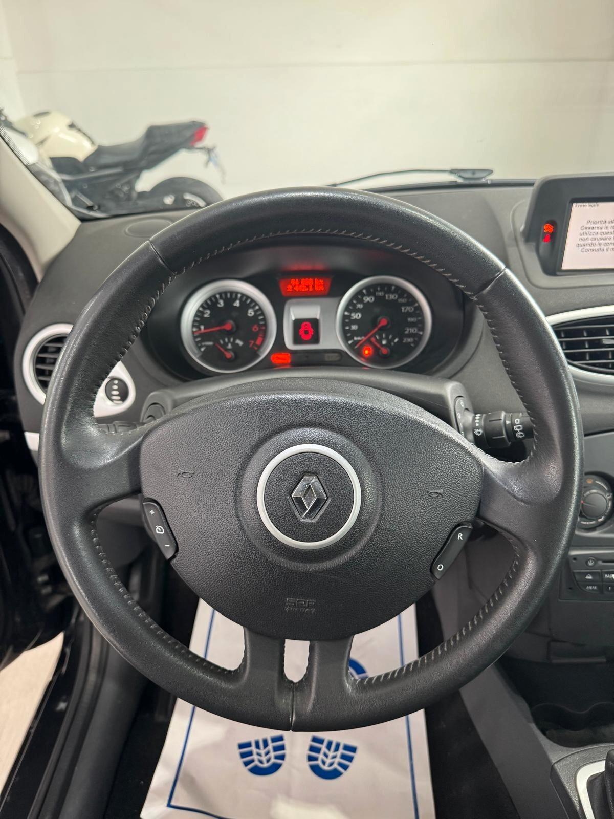 Renault Clio 1.2 16V 5 porte Luxe