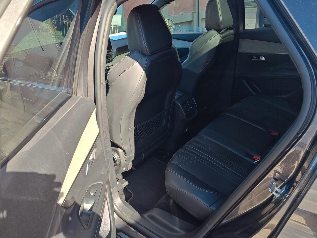 PEUGEOT 3008 BLUEHDI 1.5 130 CV S&S EAT8 GT TETTO APRIBILE