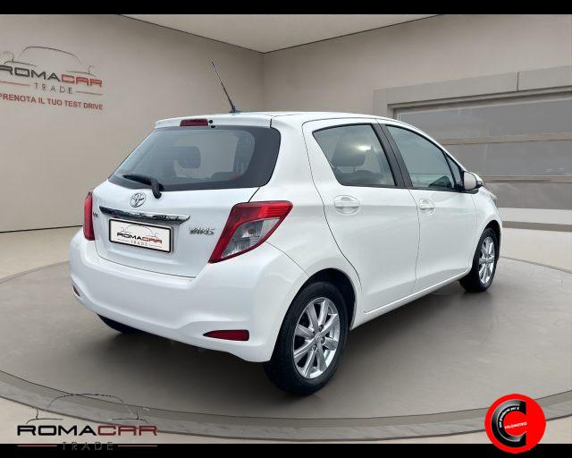 TOYOTA Yaris 1.3 5 porte Lounge