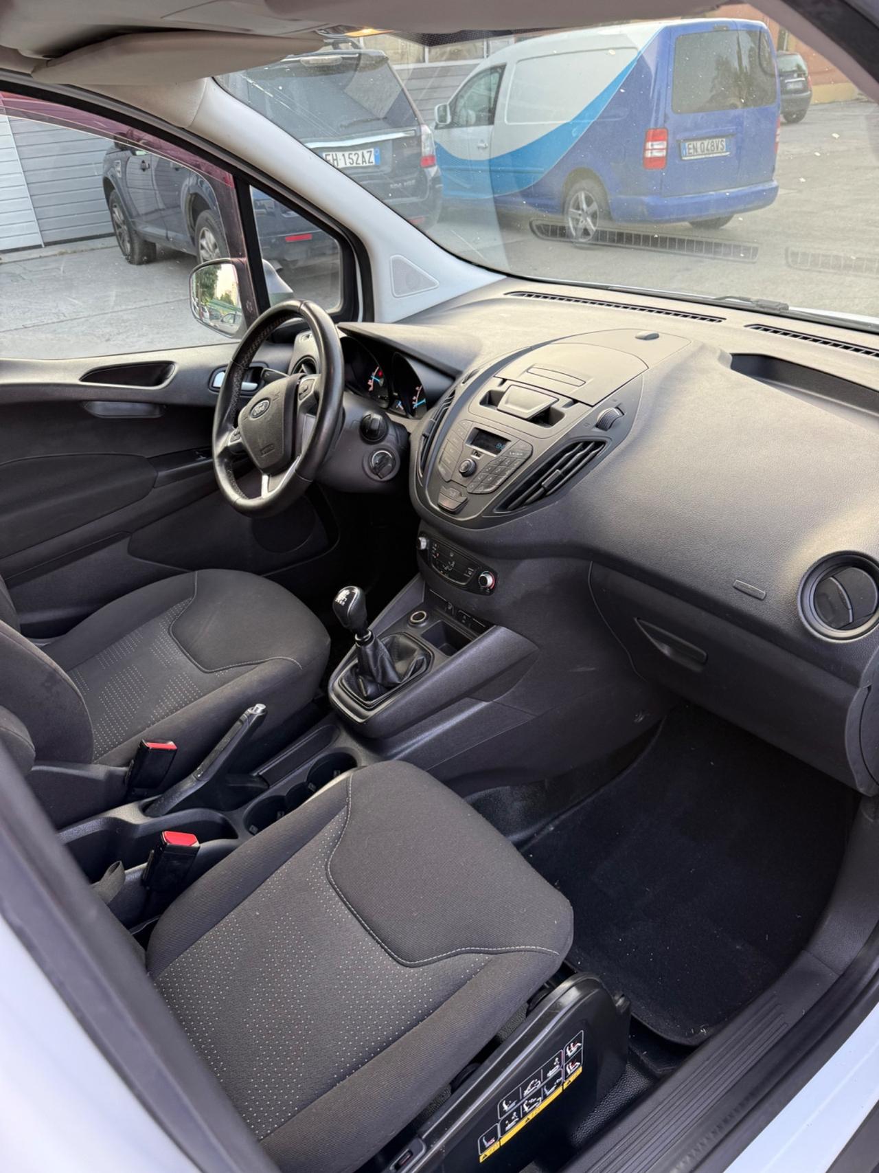 Ford Transit Courier Transit Courier 1.5 TDCi 75CV Van Trend