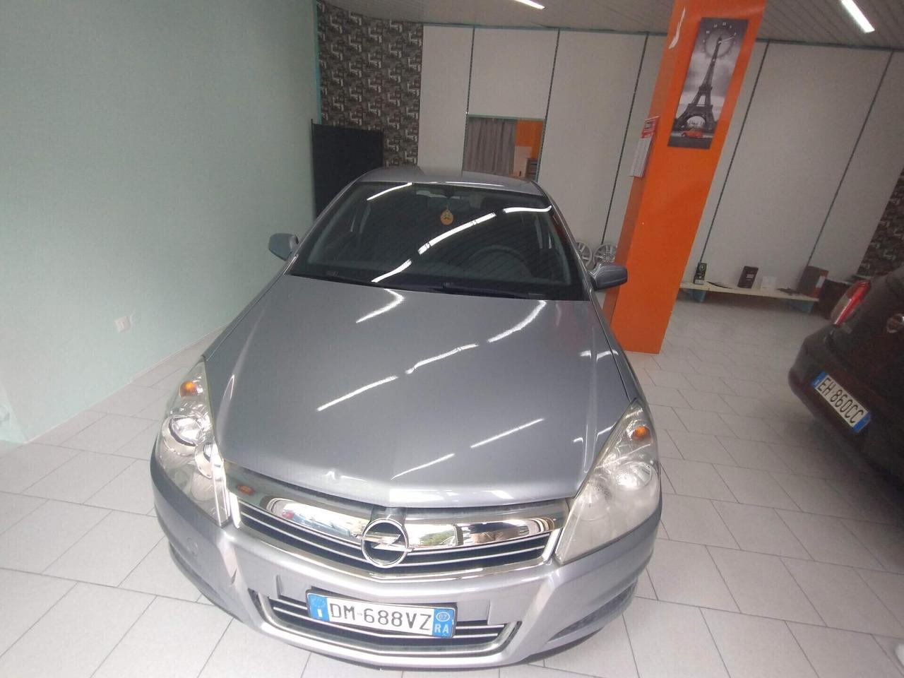 Opel Astra METANO solo 95.000KM