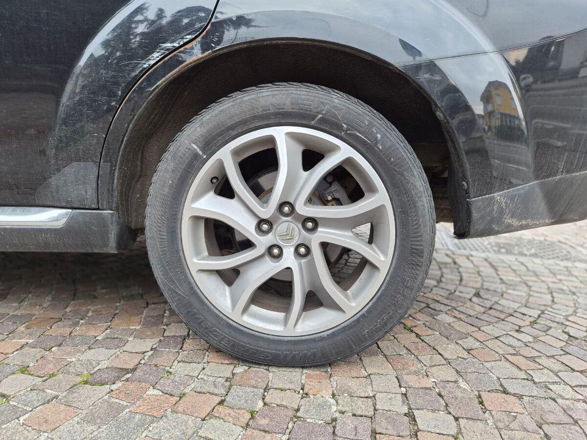 Citroen C-Crosser 2.2 hdi Exclusive dcs