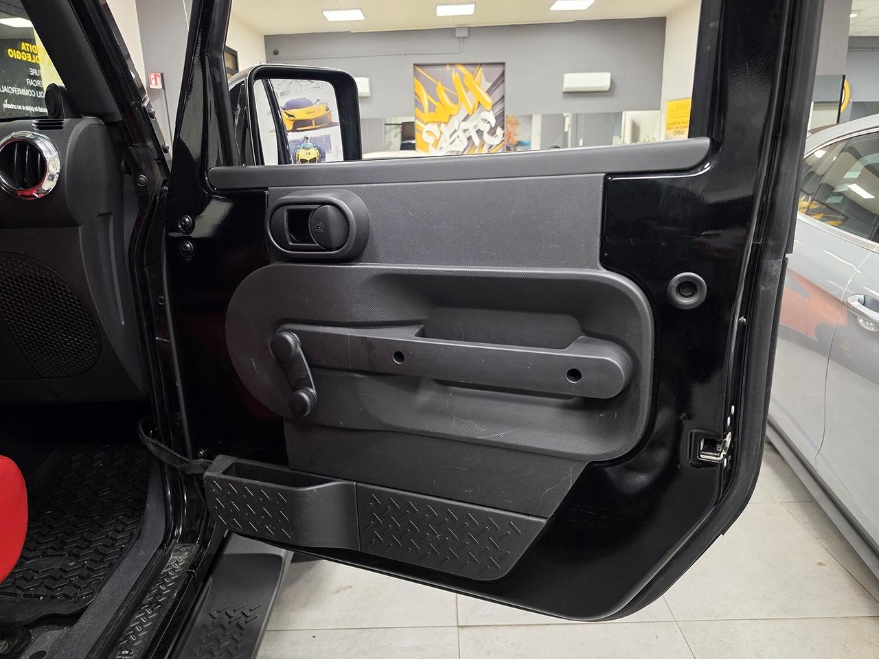 Jeep Wrangler III 2007 3p 2.8 crd Sahara auto INTERNI ROSSI _ HARD + SOFT TOP _ GARANZIA 12 MESI _ GANCIO TRAINO OMOLOGATO