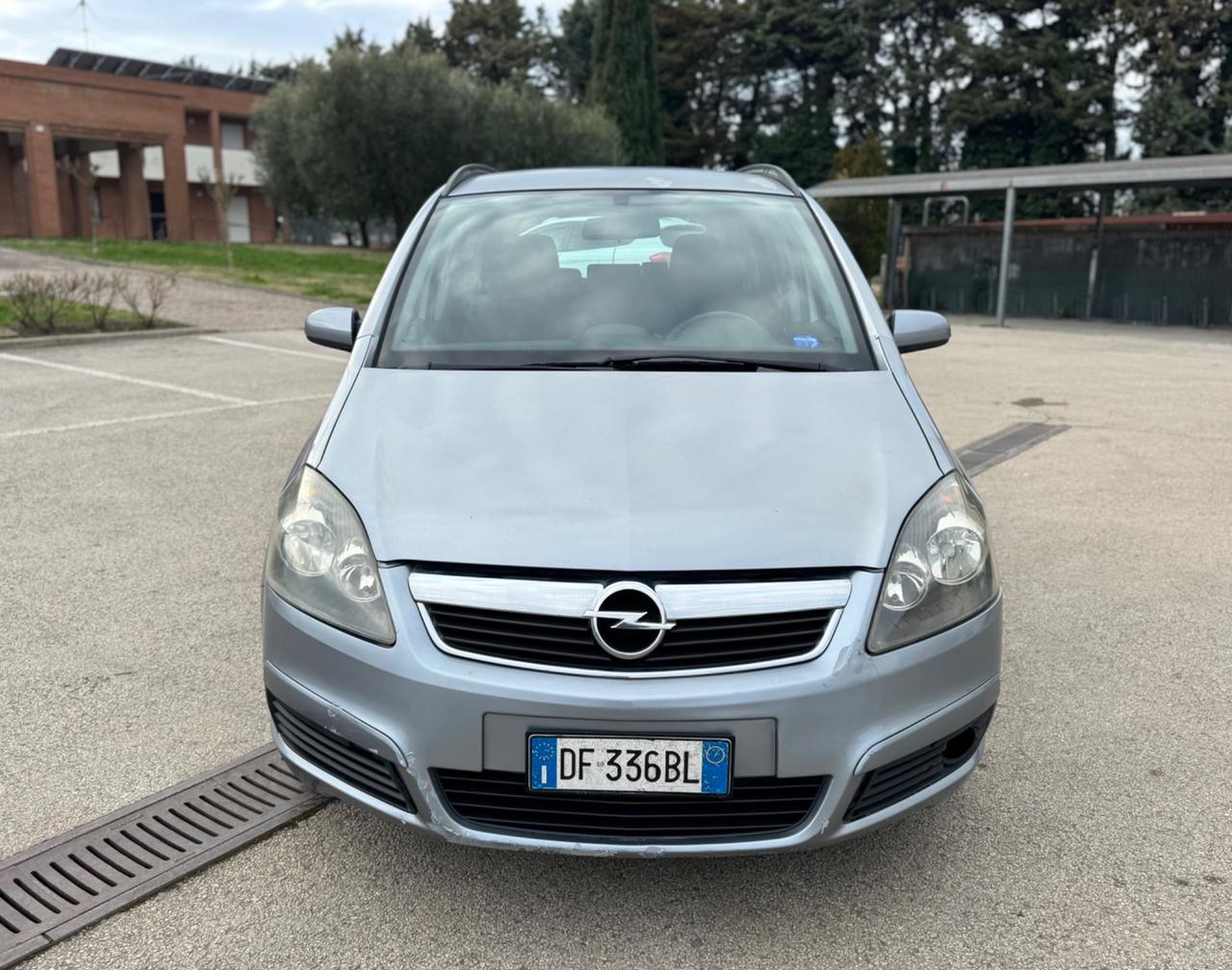 Opel Zafira 1.6 16V ecoM 94CV Cosmo