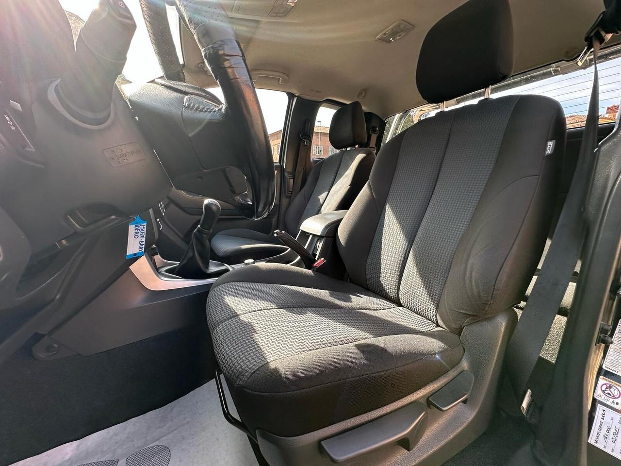 Isuzu D-Max 2.5 TDI 163CV Space Cab 4WD