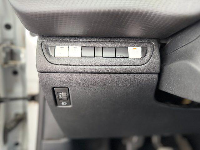 PEUGEOT 2008 1° serie 1.2 VTi 82CV Allure