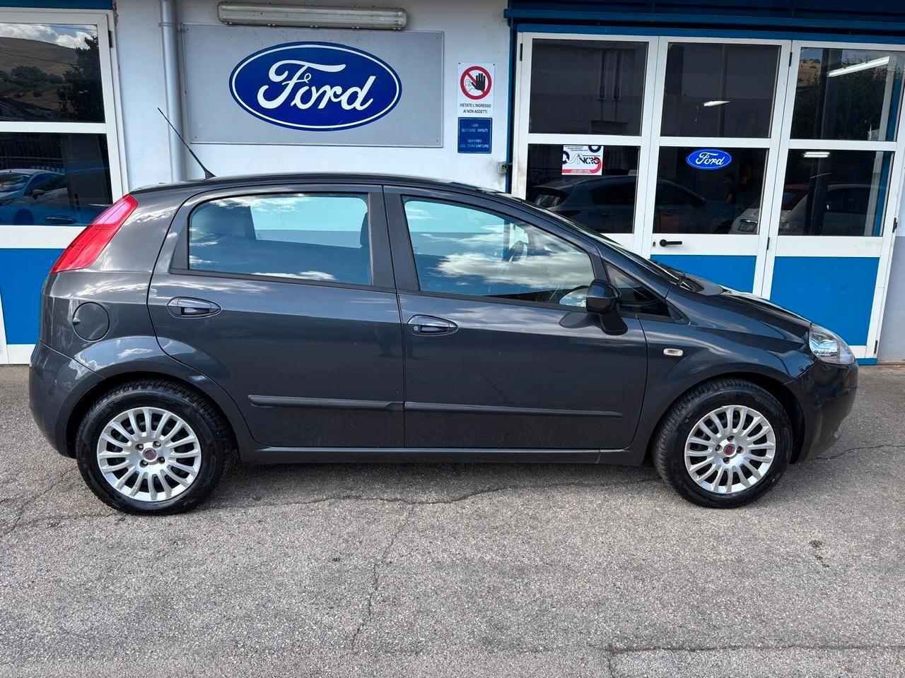 Fiat Grande Punto 1.3 MJT 90 CV 5 porte Dynamic
