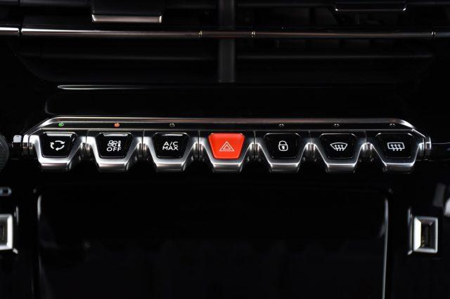 PEUGEOT 2008 BlueHDi 130 S&S EAT8 Allure