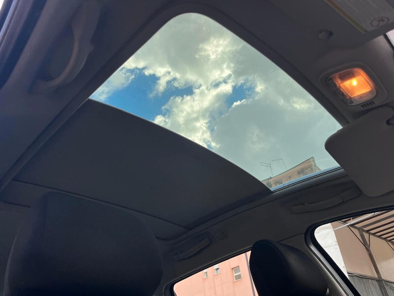 Peugeot 207 1.6 HDi 12 MESI DI GARANZIA