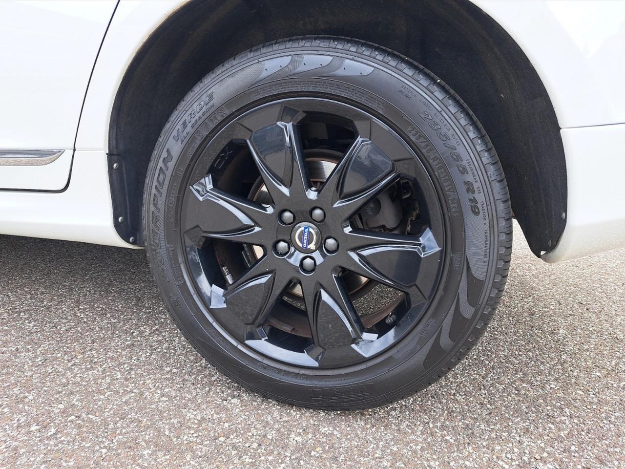 Volvo XC60 2.4 d5 kinetic awd 220cv geartronic