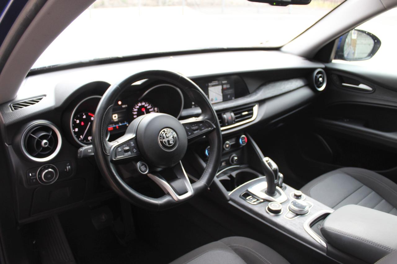 Alfa Romeo Stelvio 2.2 Turbodiesel 190 CV AT8 Q4 Business