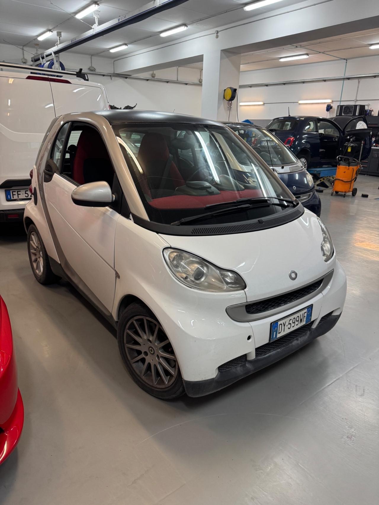 Smart ForTwo 1000 62 kW coupé pulse