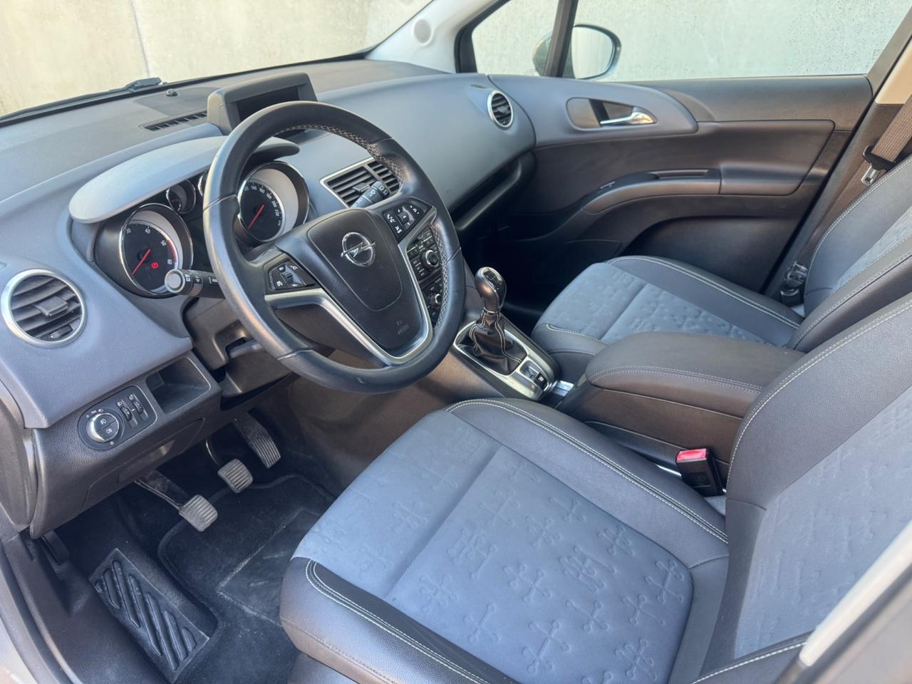 Opel Meriva 1.7 CDTI 110CV b-color Panoramic OK NEOP