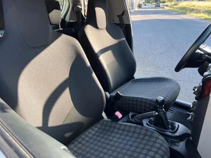 Toyota iQ 1.0 Lounge