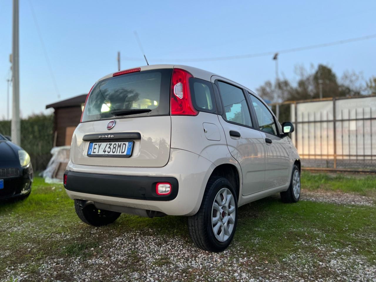 Fiat Panda 0.9 TwinAir Turbo Natural Power Young