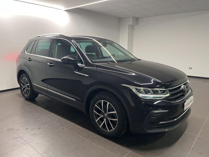Volkswagen Tiguan Nuova Life 2.0 TDI 122 CV ( AUTOCARRO )