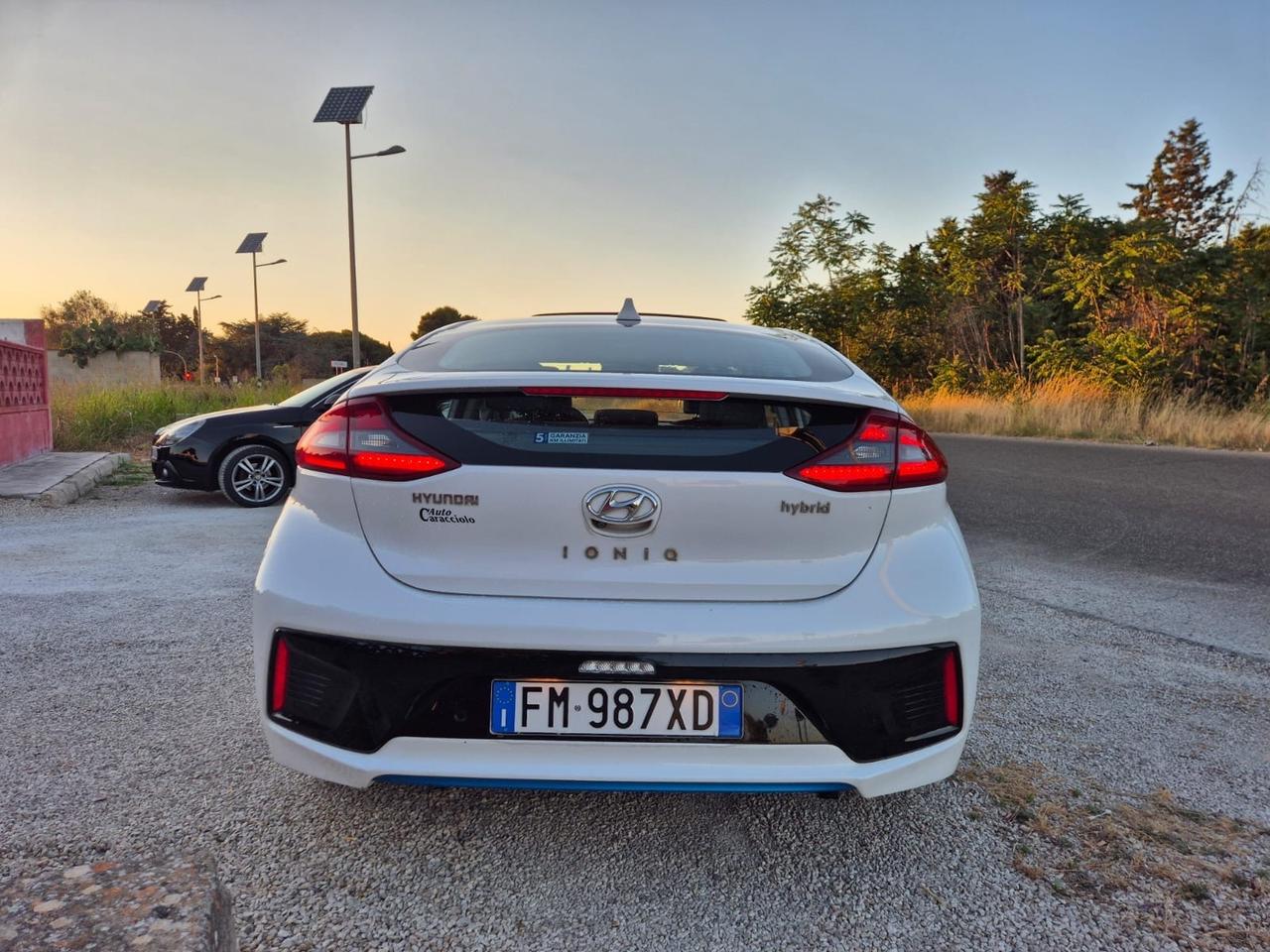 Hyundai Ioniq 1.6 Hybrid DCT Classic