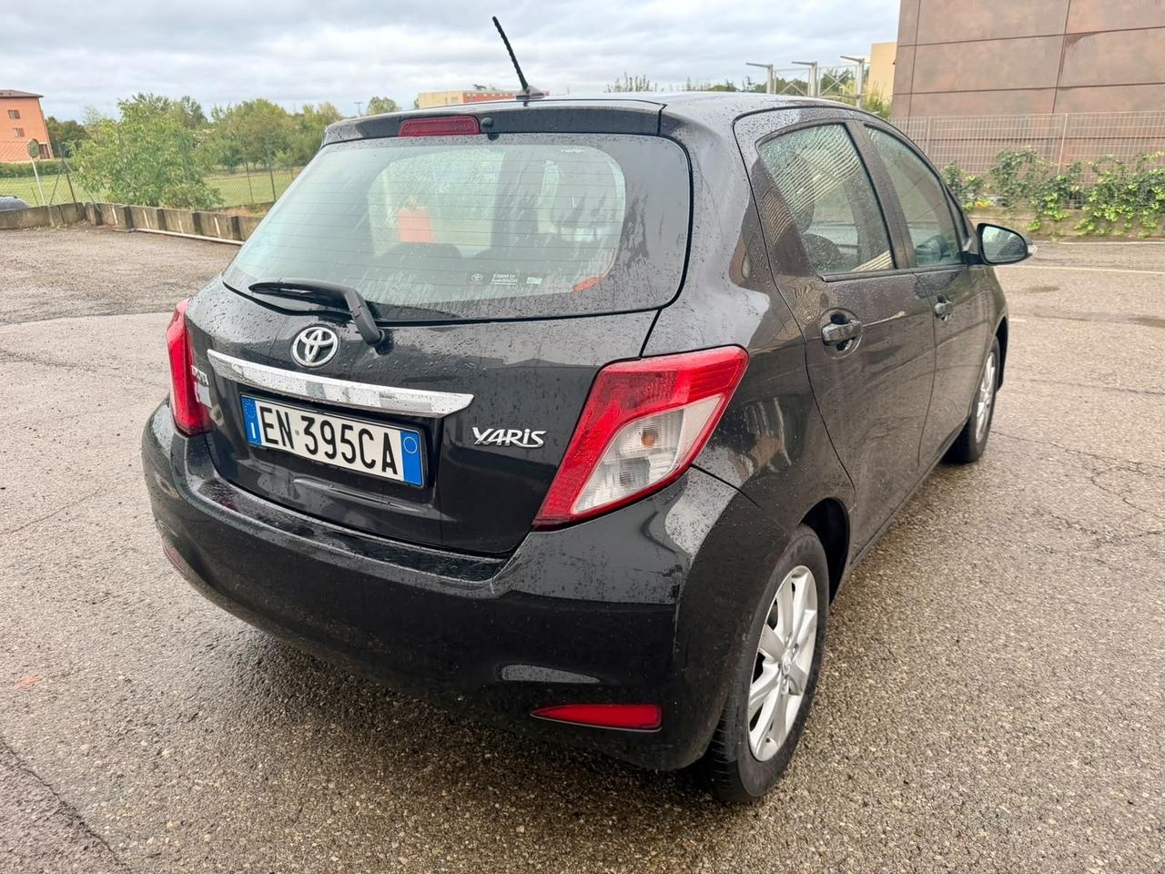Toyota Yaris 1.4 D-4D incidentata motore funzionante