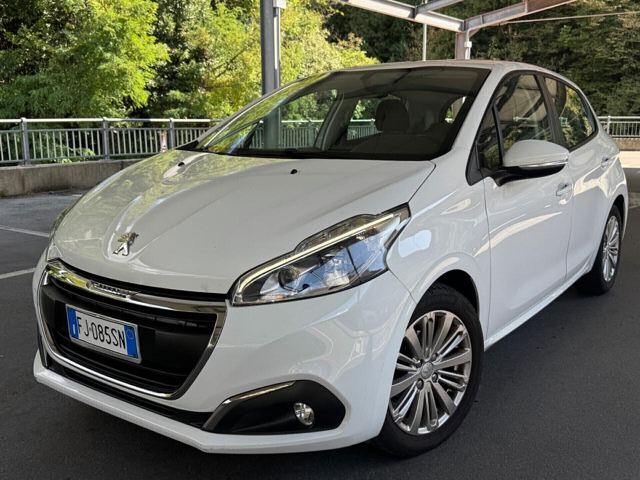 Peugeot 208 BlueHDi Allure 1.5 Diesel euro 6 2017