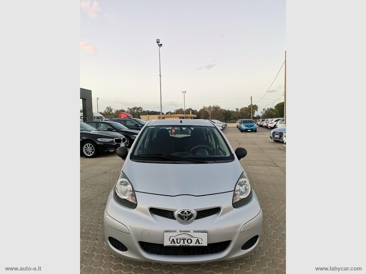 TOYOTA Aygo 1.0 VVT-i 5p. Sol
