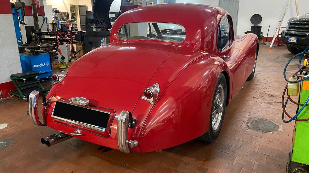 Jaguar XK 120