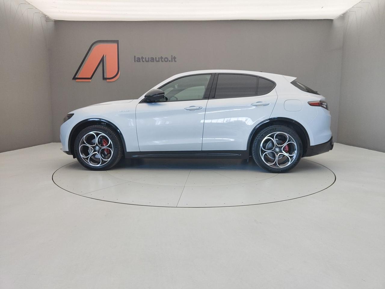 ALFA ROMEO Stelvio 2023 2.2 TD 210CV VELOCE AT8 Q4
