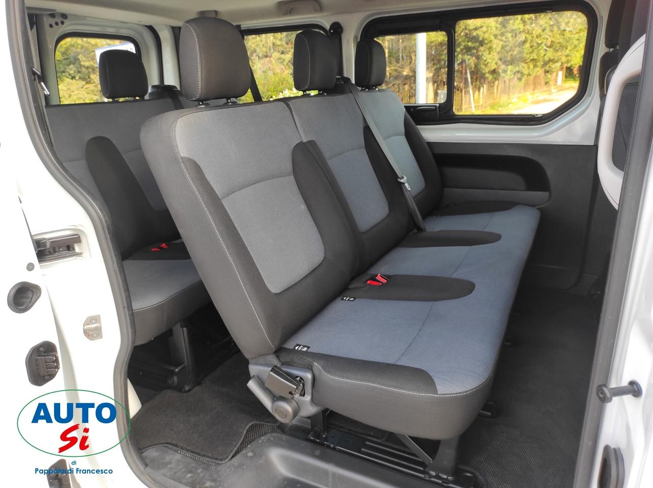 Opel Vivaro 27 - 1.6 Biturbo Diesel 145cv 9 POSTI