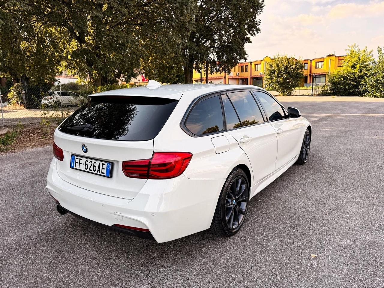 Bmw 320 320d xDrive Touring Msport