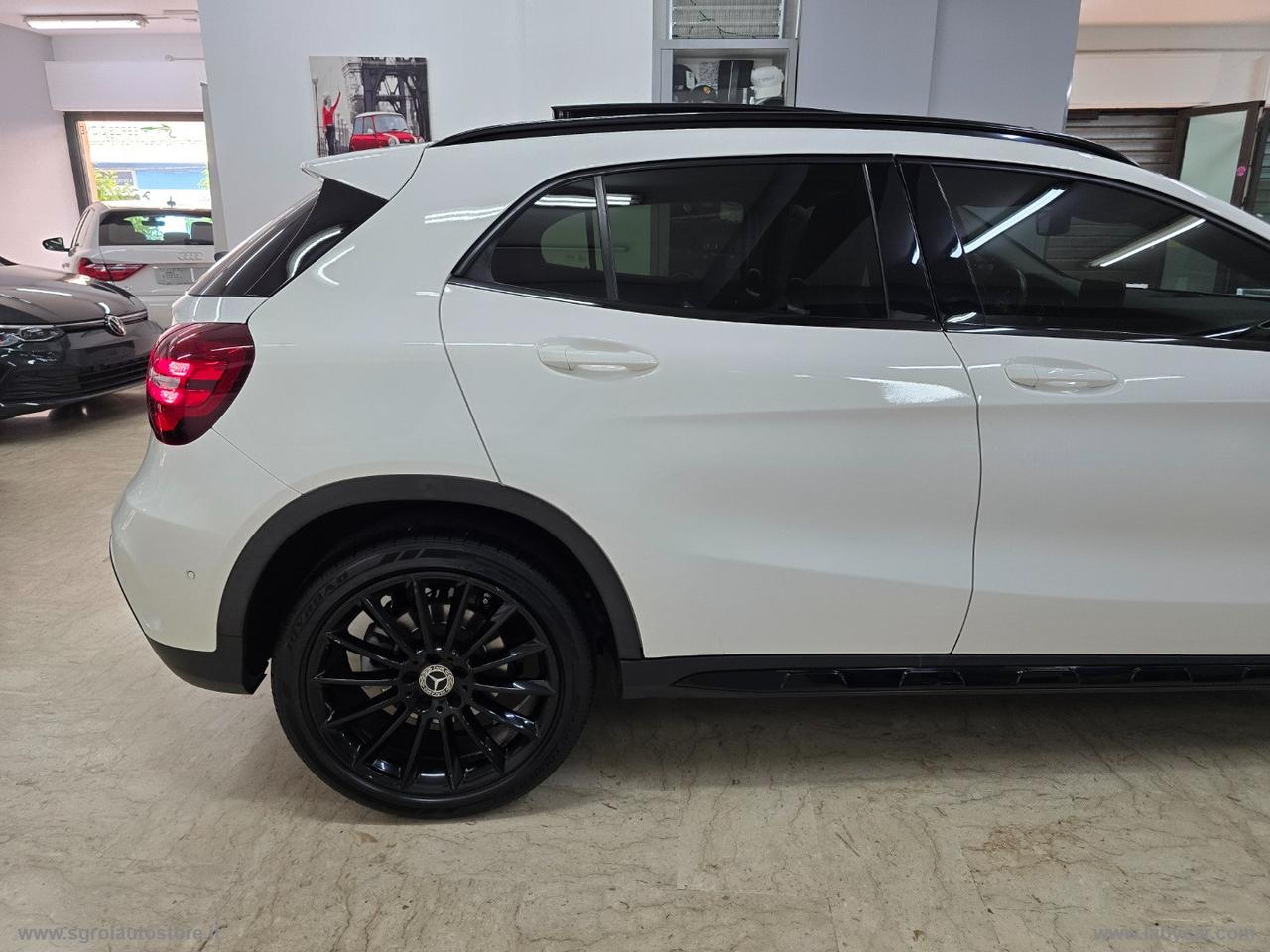 MERCEDES-BENZ GLA 200 d Automatic Premium NIGHT EDITION