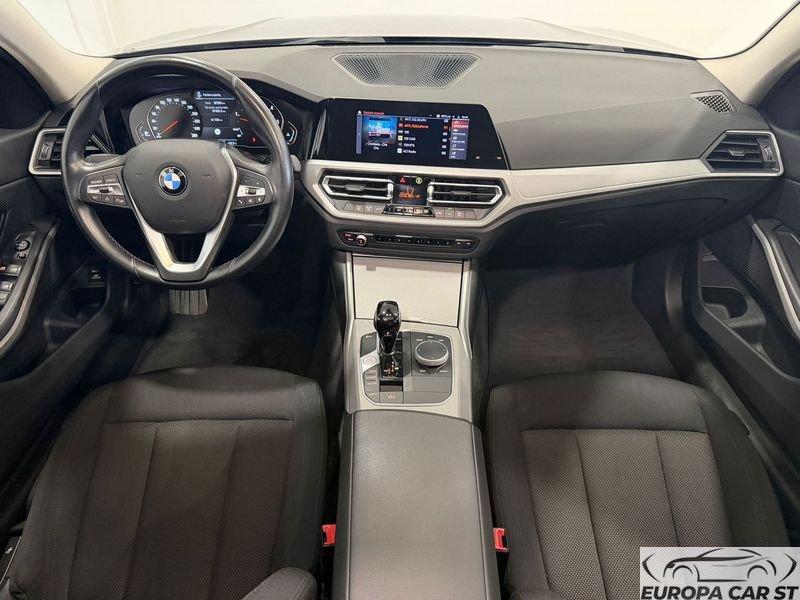 BMW Serie 3 BMW Serie 3 320d Touring mhev 48V xdrive auto TETTO APRIBILE