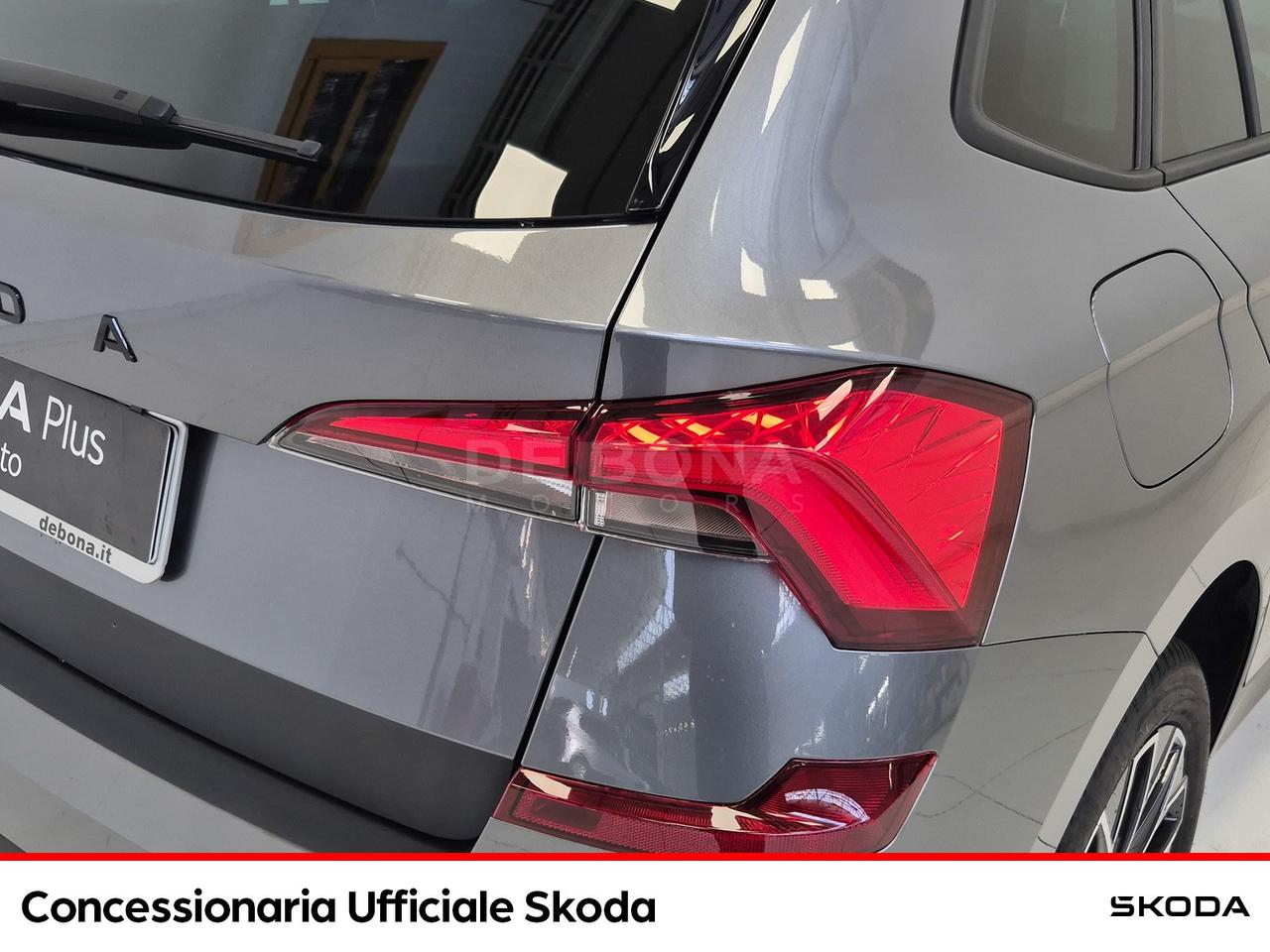 Skoda Kamiq 1.0 tsi black dots 115cv