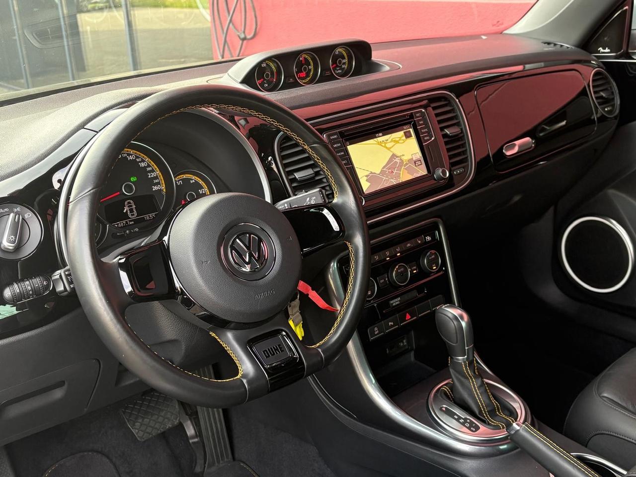 Volkswagen Maggiolino Cabrio 1.4 TSI DSG DUNE