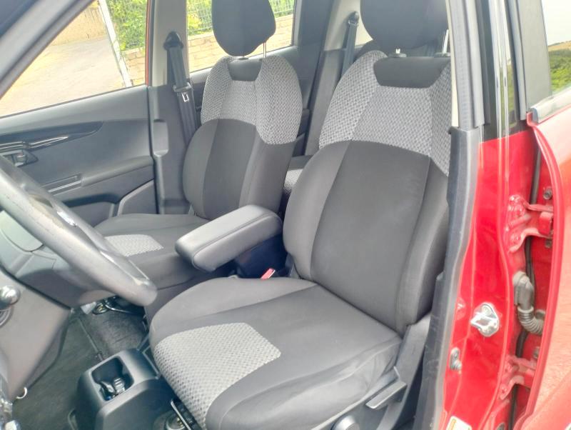 Mahindra KUV100 1.2 K8