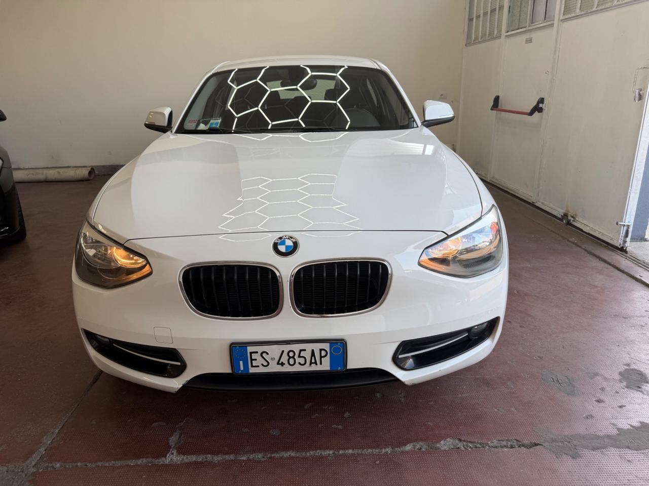 Bmw 118 118d 5p. Sport
