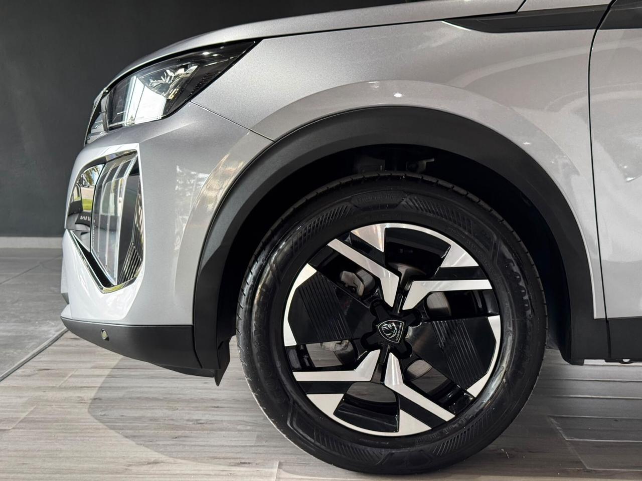 Peugeot 2008 PureTech 100 S&S Allure