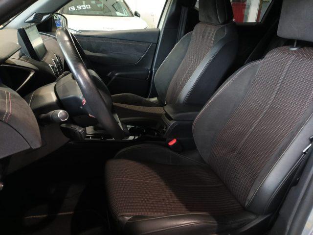 DS AUTOMOBILES DS 3 Crossback BlueHDi 110 Performance Line