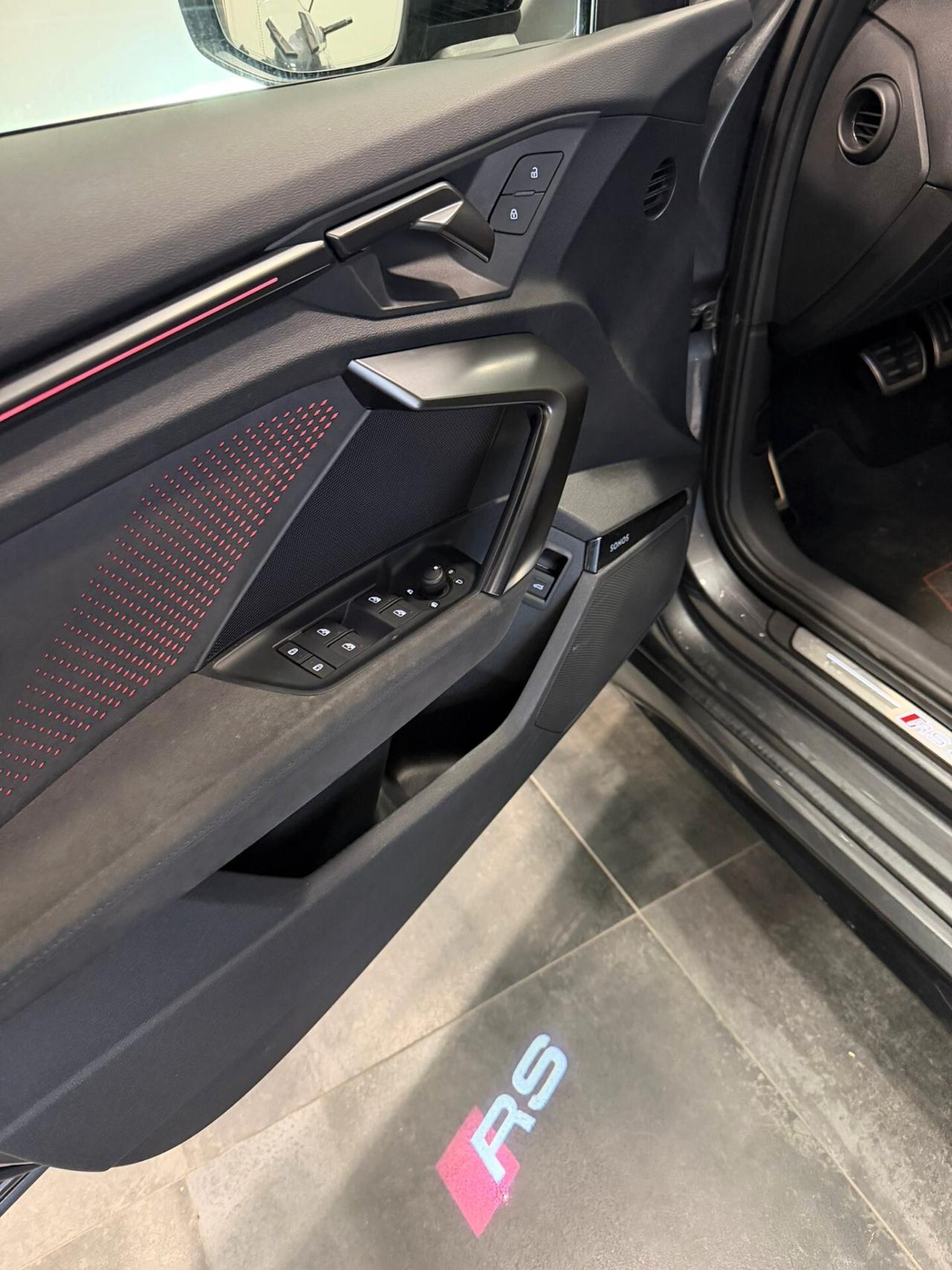 Audi A3 RS 3 SPB TFSI quattro S tronic