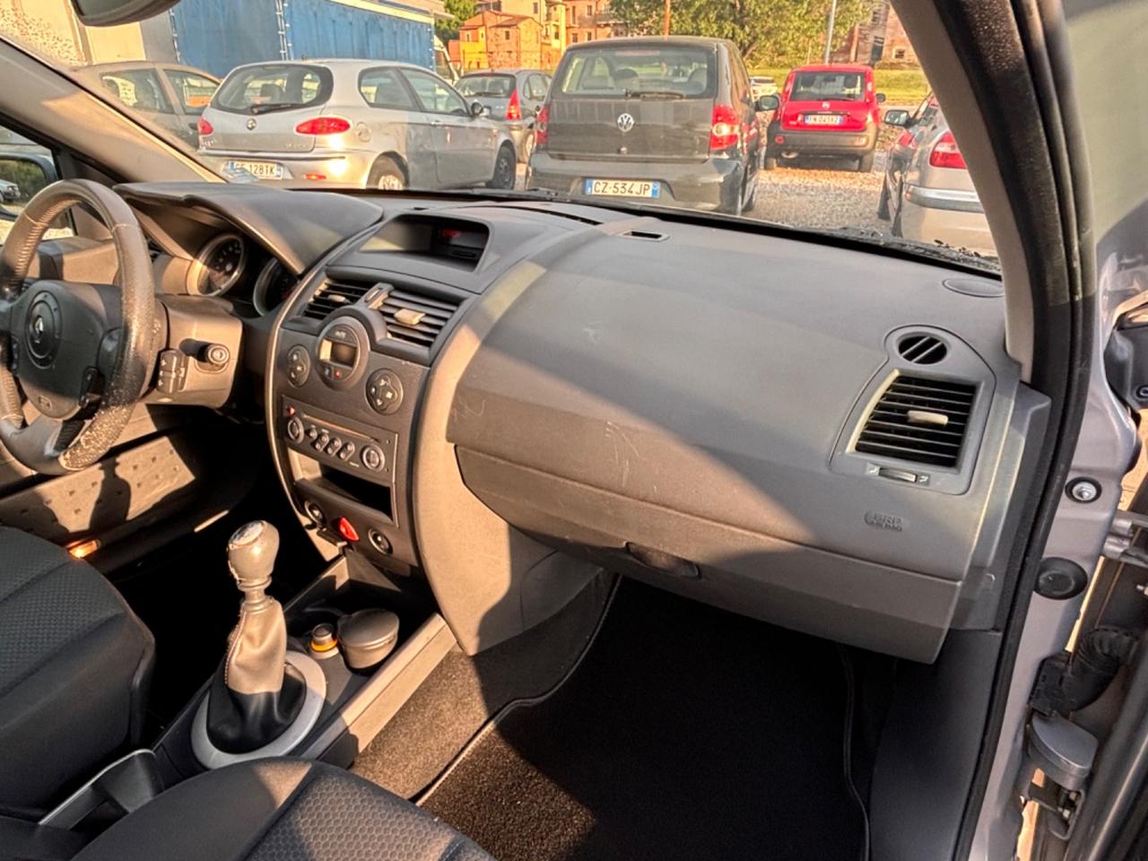Renault Laguna 1.9 dCi/120CV cat Grandtour Privilège