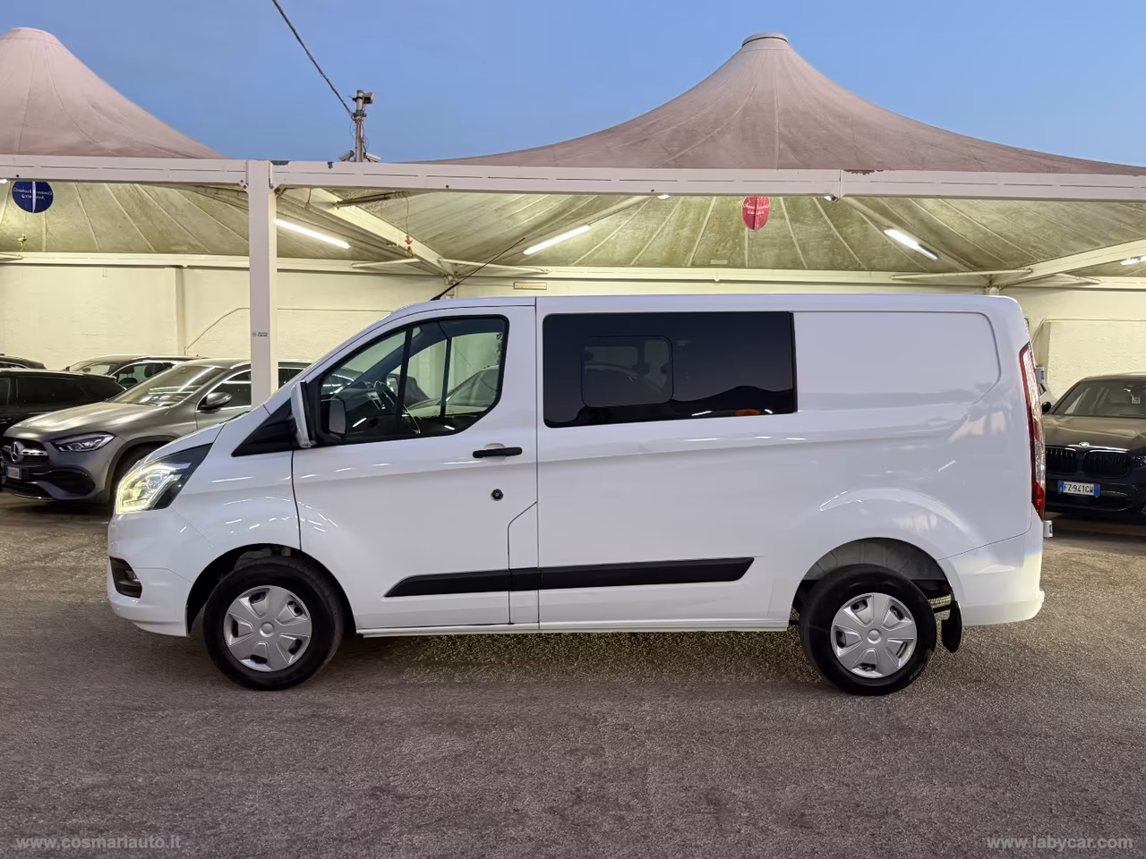 Tran.Cust.300 2.0EcoB.130 DOPPIA CABINA 6 POSTI PASSO MEDIO