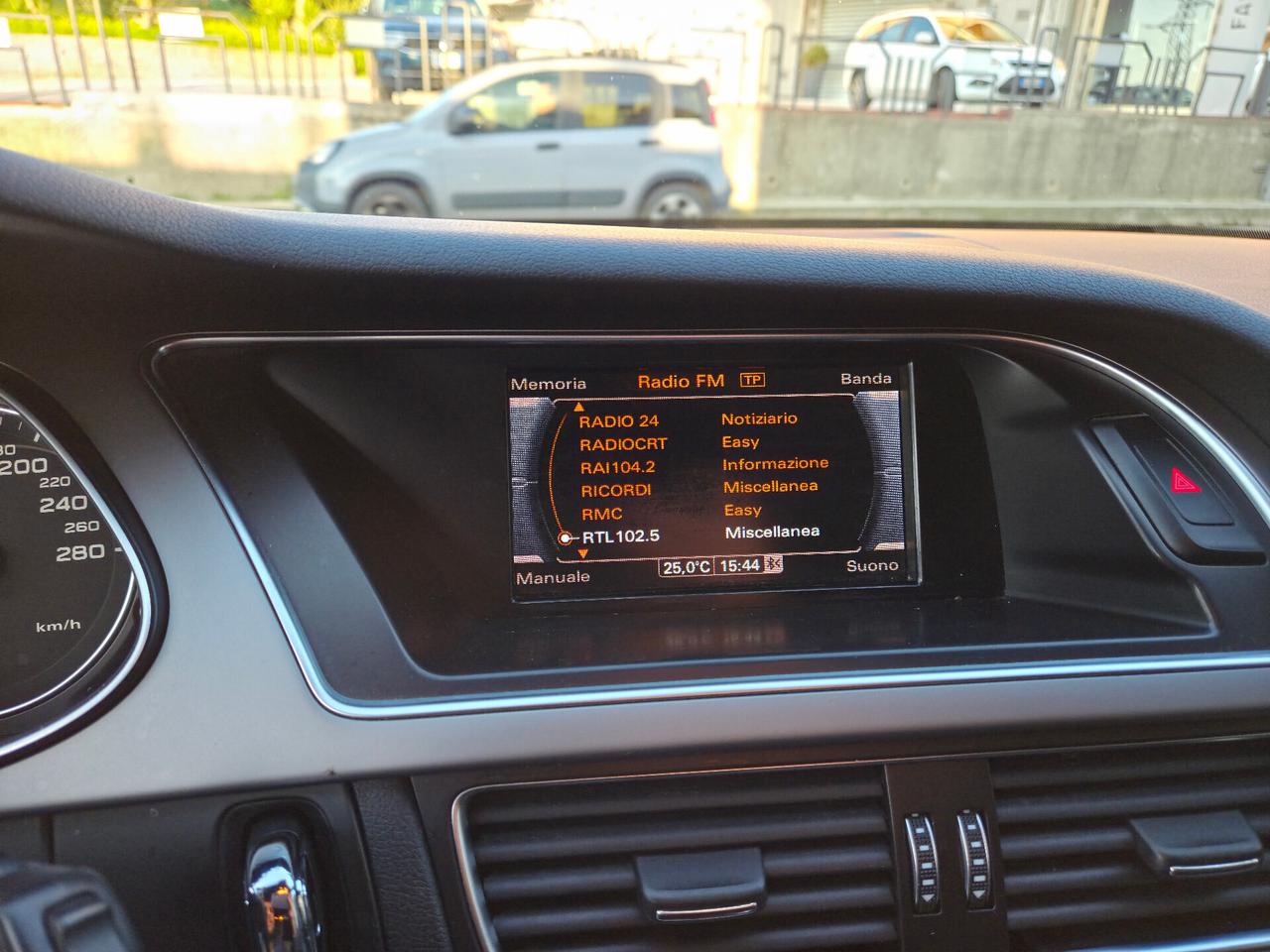 Audi A4 Avant 2.0 TDI 177CV mult. Advanced