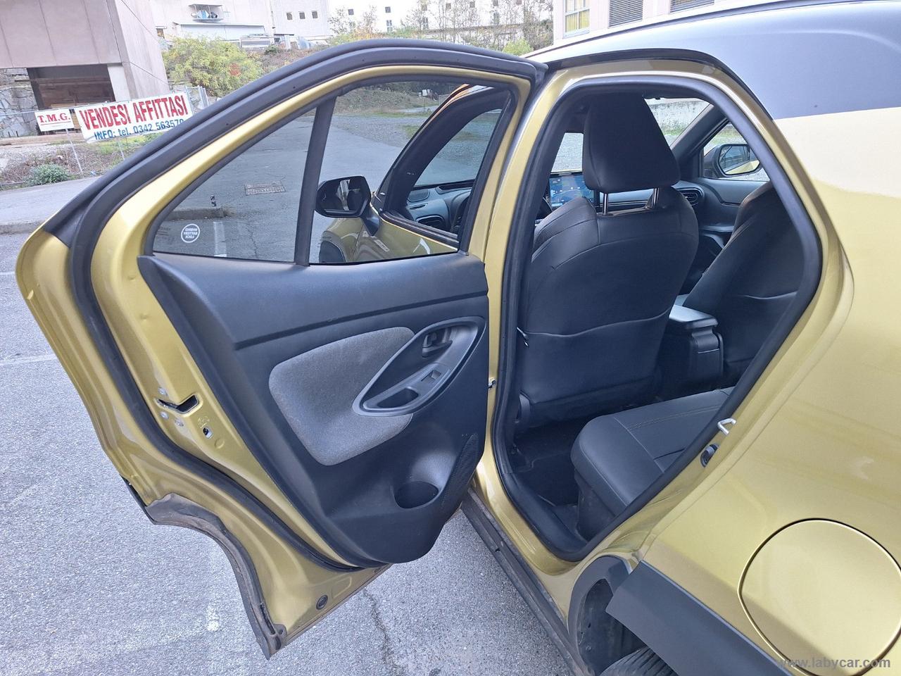 TOYOTA Yaris Cross 1.5 Hyb. AWD PREMIERE 4X4 GARANZIA UFF