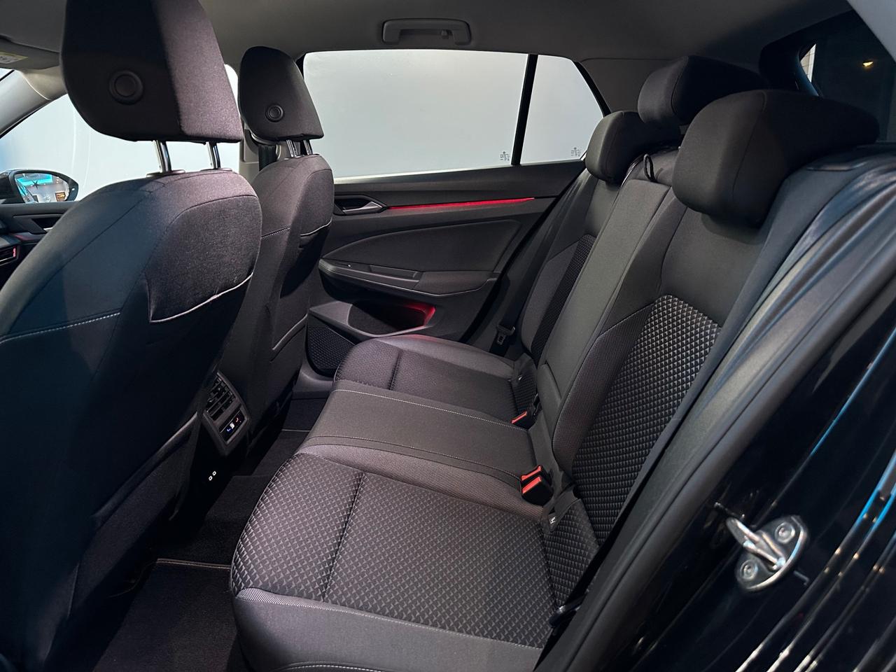 Volkswagen Golf 2.0 TDI SCR Style