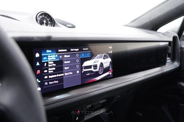 PORSCHE Cayenne Coupé 4.0 500cv GTS