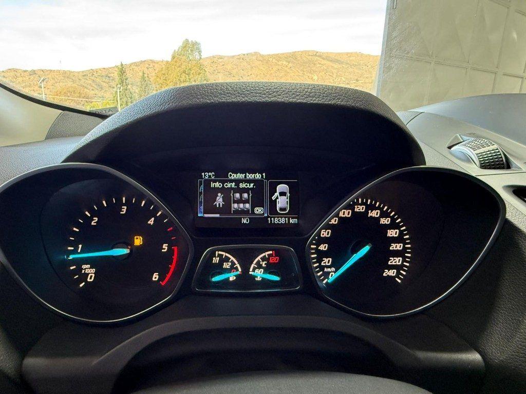Ford Kuga 2.0 TDCI 150 CV S&S 4WD Titanium
